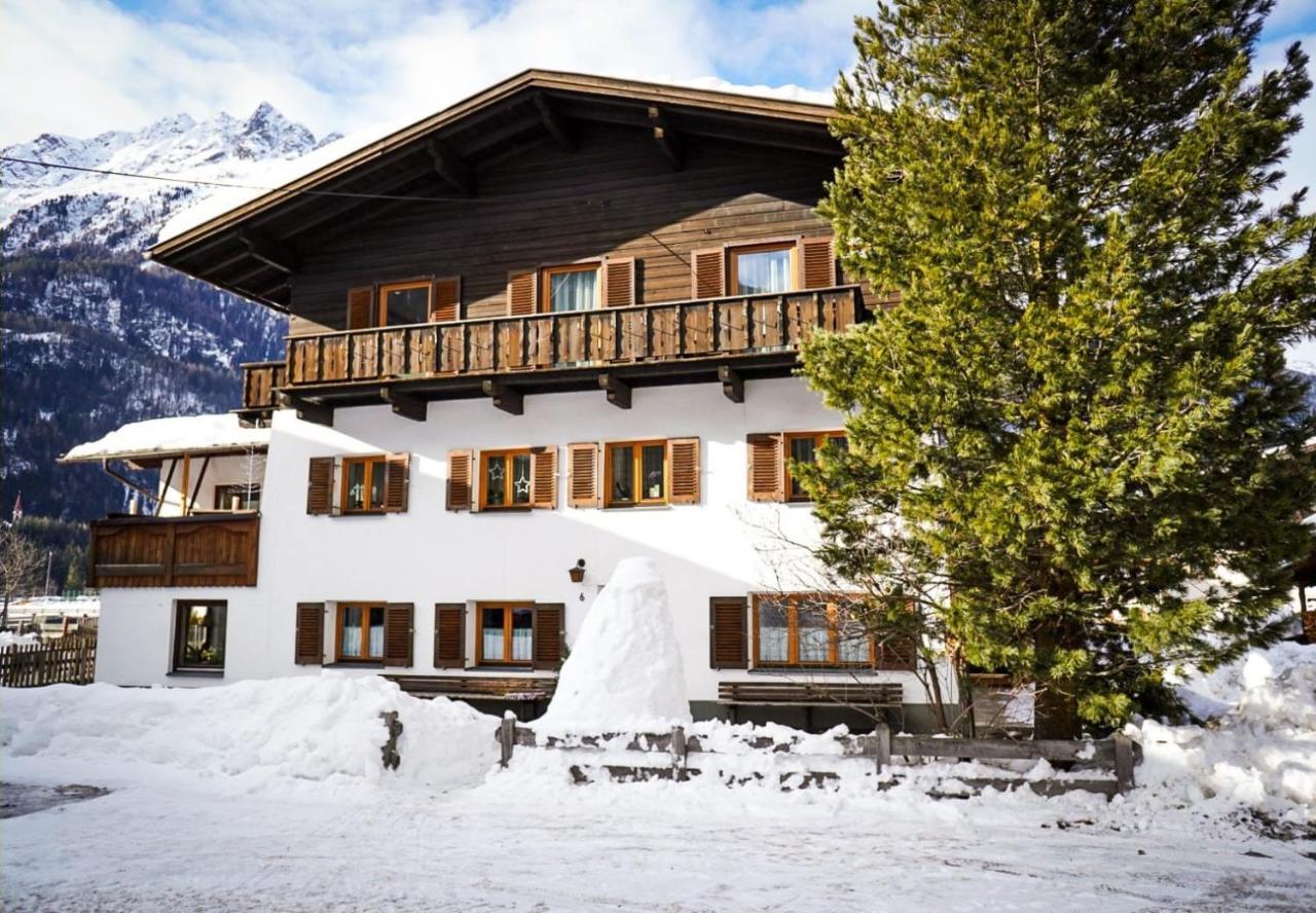 Landhaus Steinmueller Längenfeld Eksteriør billede